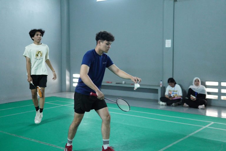 Pertandingan Ganda Putra pada BadminComm Open 2026 (Foto: Istimewa)