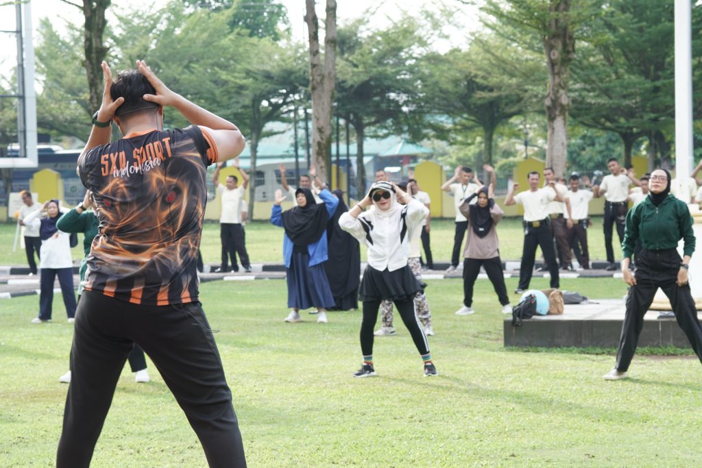 Kegiatan UNP Bugar pada Jumat (24/7/2026) (Foto: Syafril/Kantor Komunikasi dan Pemasaran Strategis)