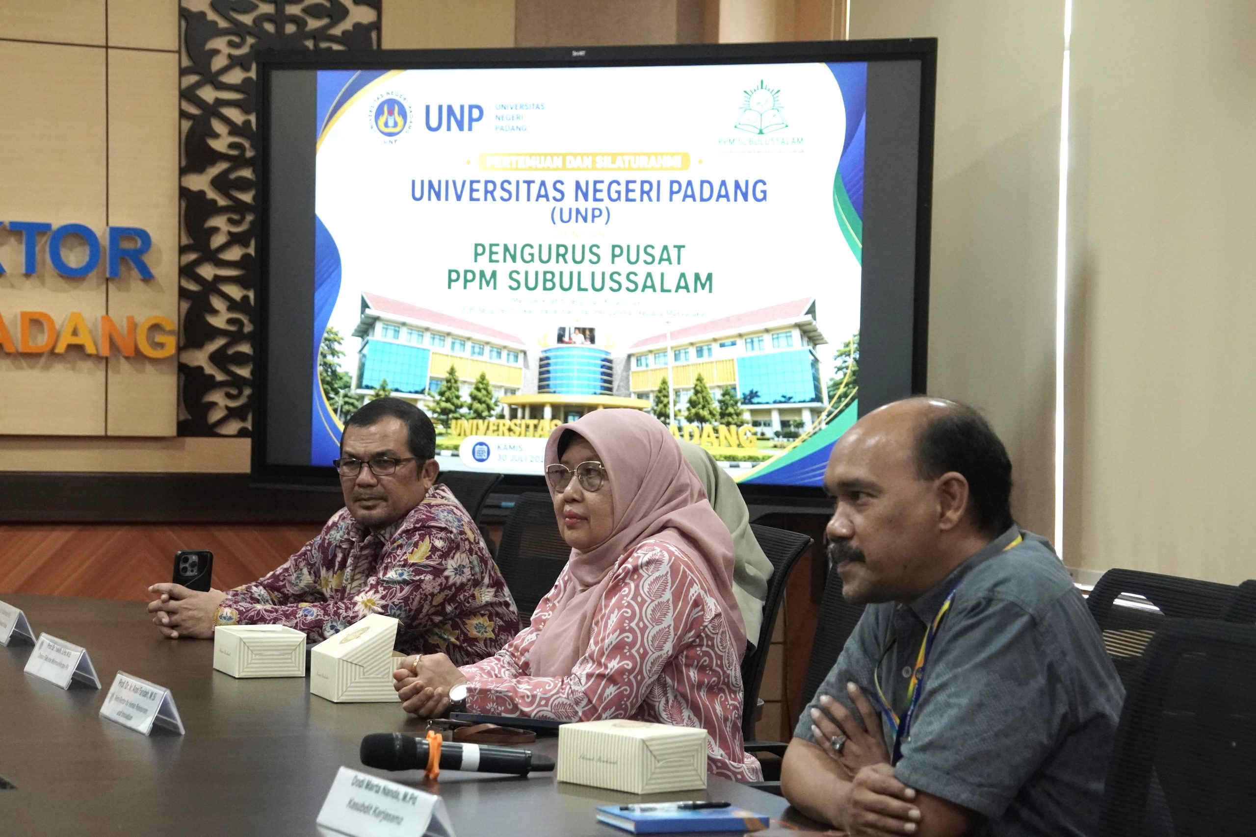 Pertemuan dan Silaturahmi Popes Subulussalam ke UNP