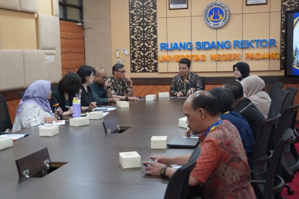 Penjajakan Kerjasama UNP dengan Provinsi Jeonbuk, Korea Selatan. (Foto: Dian Melsa/ Kantor Komunikasi dan Pemasaran Strategis)