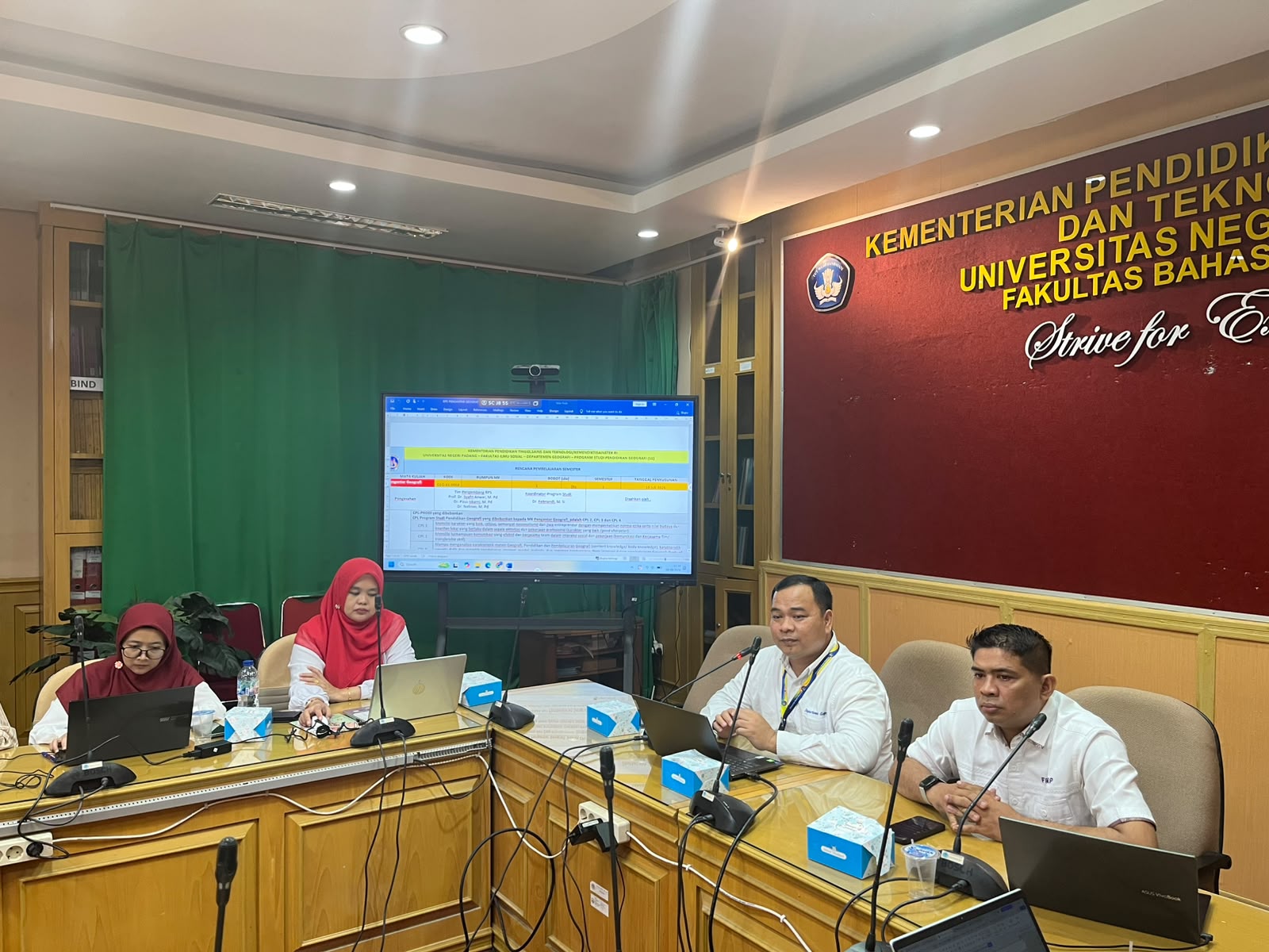 Workshop Penyusunan RPS dengan Pendekatan OBE dan Tranformative Learning
