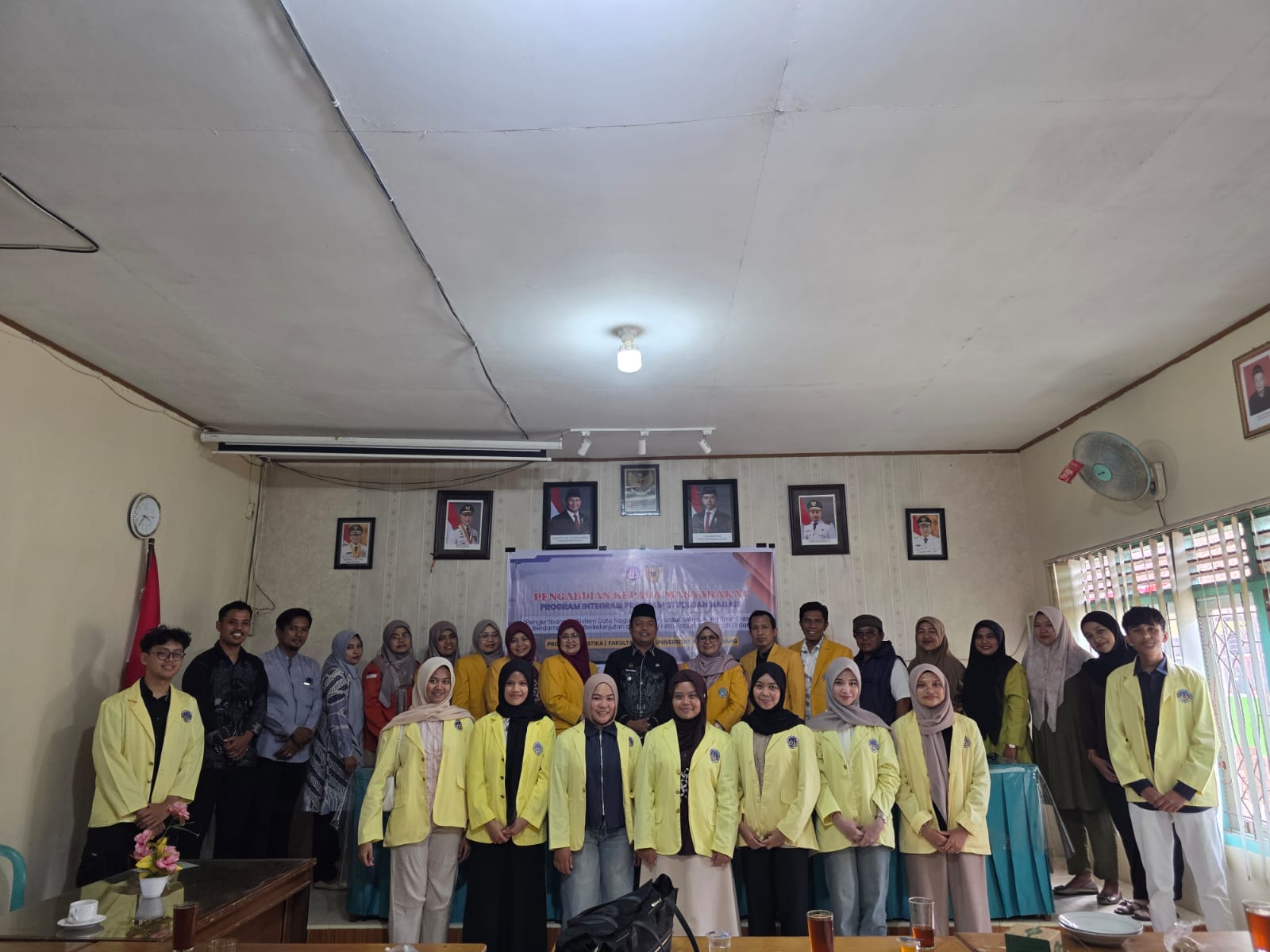 Tim Pengabdian bersama masyarakat dan perangkat Nagari III Koto, Kecamatan Rambatan, Kabupaten Tanah Datar