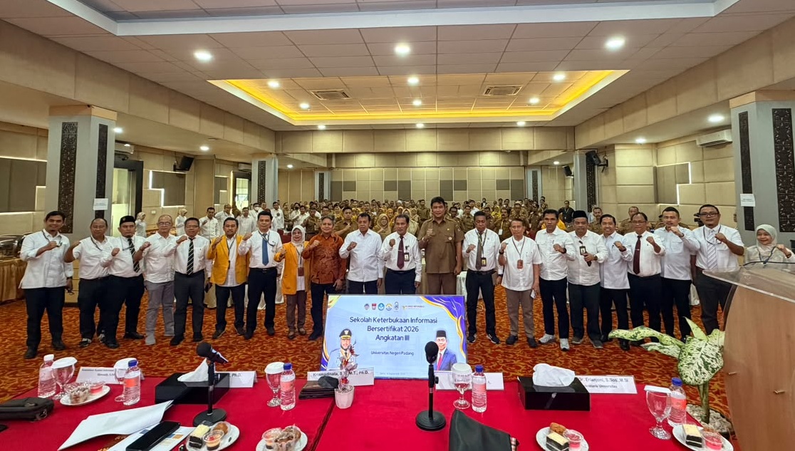 Pembukaan Sekolah Keterbukaan Informasi Bersertifikat Angkatan III UNP (Foto: Tim Liputan KKPS)