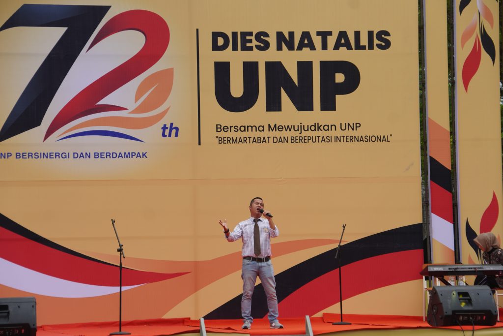 Peserta Solo Song Dies Natalis UNP ke 72, Senin (12/10/2026). (Foto: Tim Liputan KKPS)
